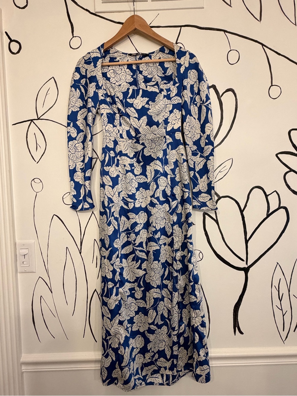 Zara Blue and White Floral Maxi Dress